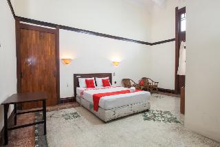 RedDoorz @ Lawang fotoÄŸrafÄ±