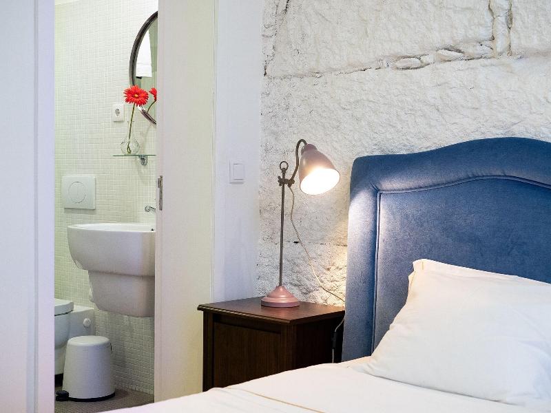 Loft Guest House Jardim Das Maes Viseu - Oda