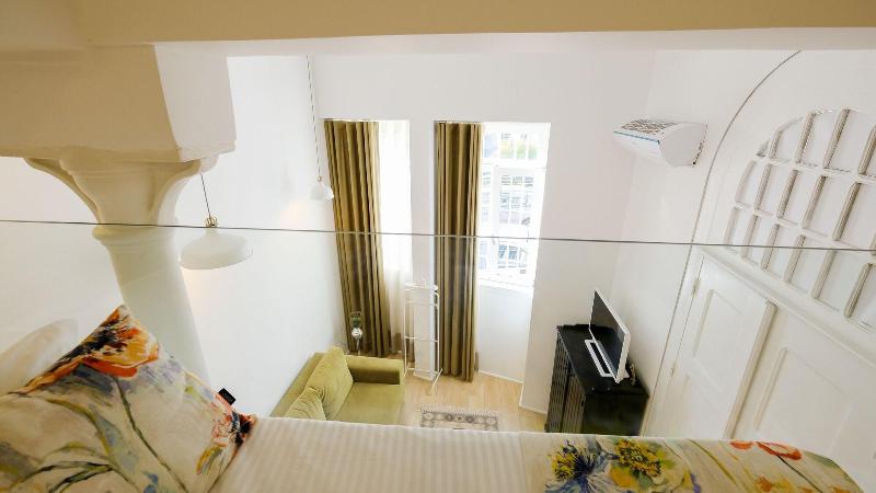 Loft Guest House Jardim Das Maes Viseu - Oda