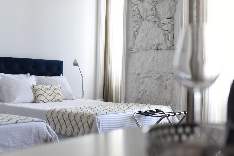 Loft Guest House Jardim Das Maes Viseu - Oda