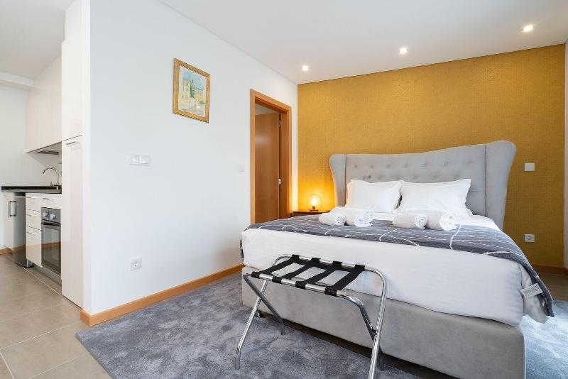 Loft Guest House Jardim Das Maes Viseu - Oda