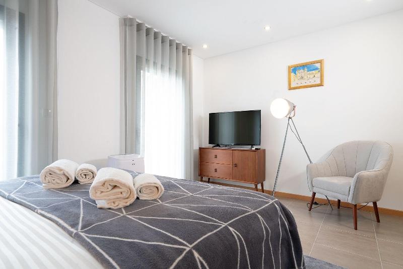 Loft Guest House Jardim Das Maes Viseu - Oda