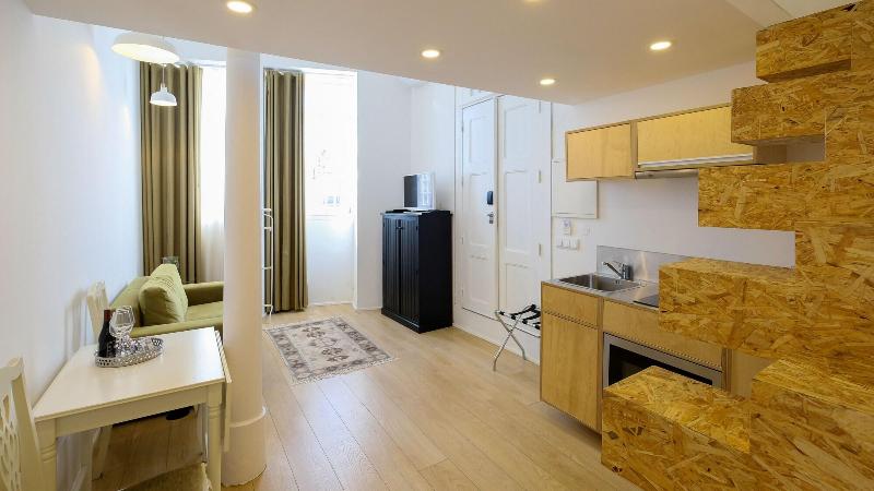 Loft Guest House Jardim Das Maes Viseu - Oda
