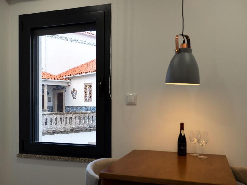 Loft Guest House Jardim Das Maes Viseu - Oda