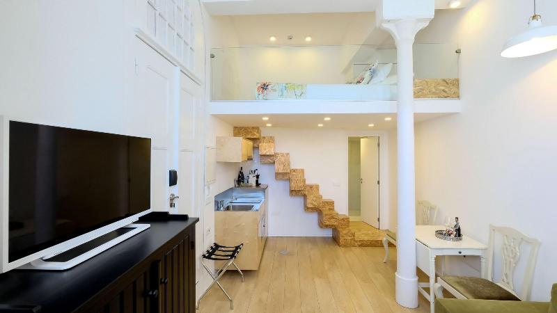 Loft Guest House Jardim Das Maes Viseu - Oda