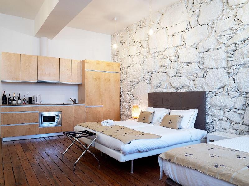 Loft Guest House Jardim Das Maes Viseu - Oda