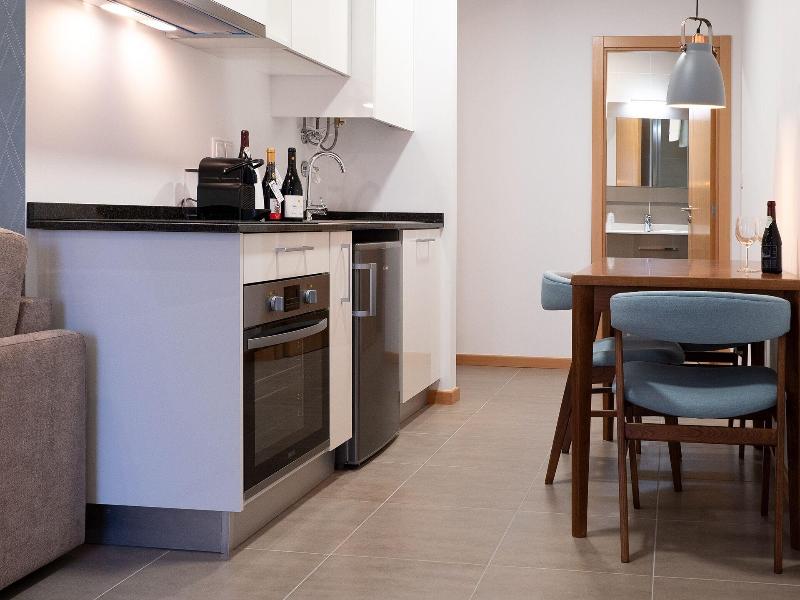 Loft Guest House Jardim Das Maes Viseu - Oda