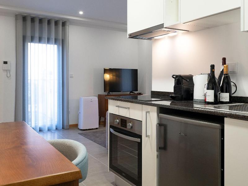 Loft Guest House Jardim Das Maes Viseu - Oda