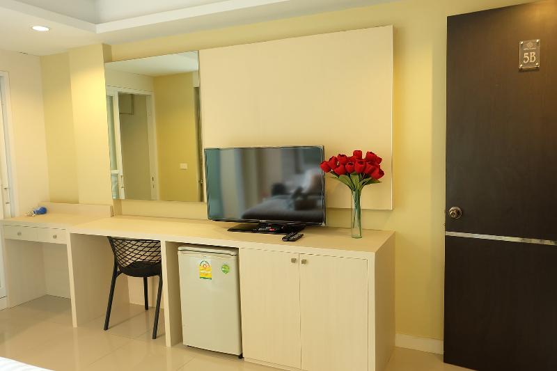 The Luxury Residence by Zuzu - Oda