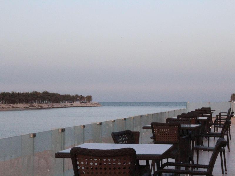 Golden Tulip Al Khobar Suites - Genel
