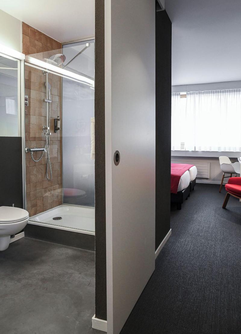 Home Swiss Hotel - Lobi