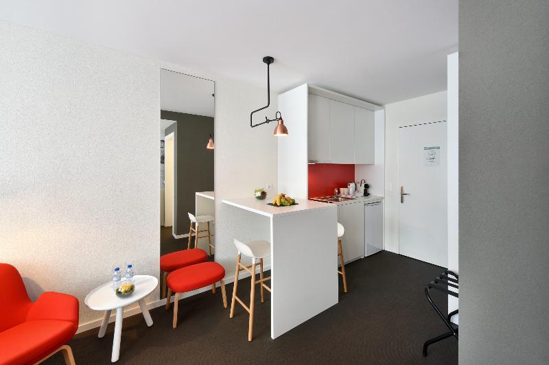 Home Swiss Hotel - Oda