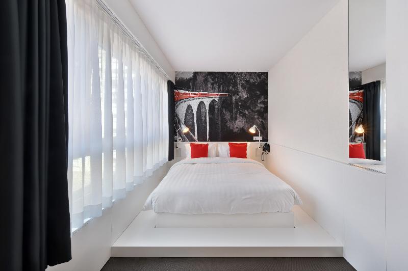 Home Swiss Hotel - Oda