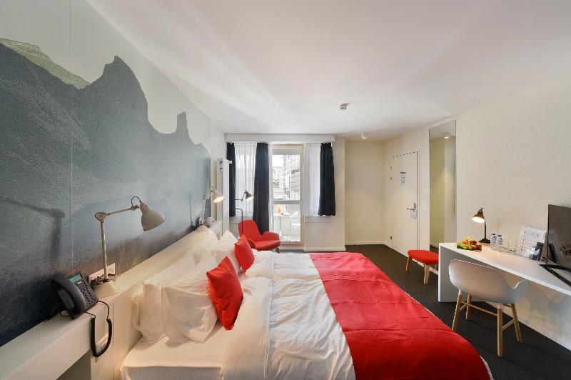 Home Swiss Hotel - Oda