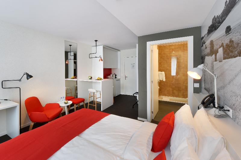 Home Swiss Hotel - Oda