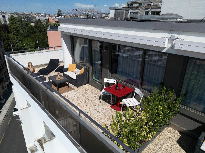 Home Swiss Hotel - Oda