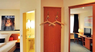 Minotel Servatius fotoÄŸrafÄ±