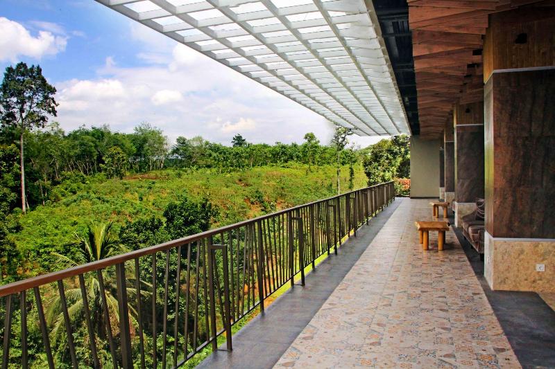 FamVida Hotel Lubuklinggau Powered by Archipelago - Plaj