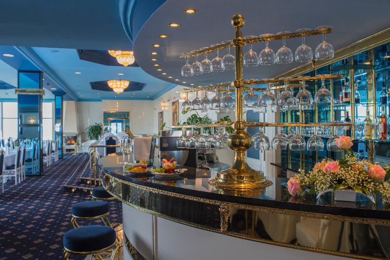 Top Hotel Praha - Bar
