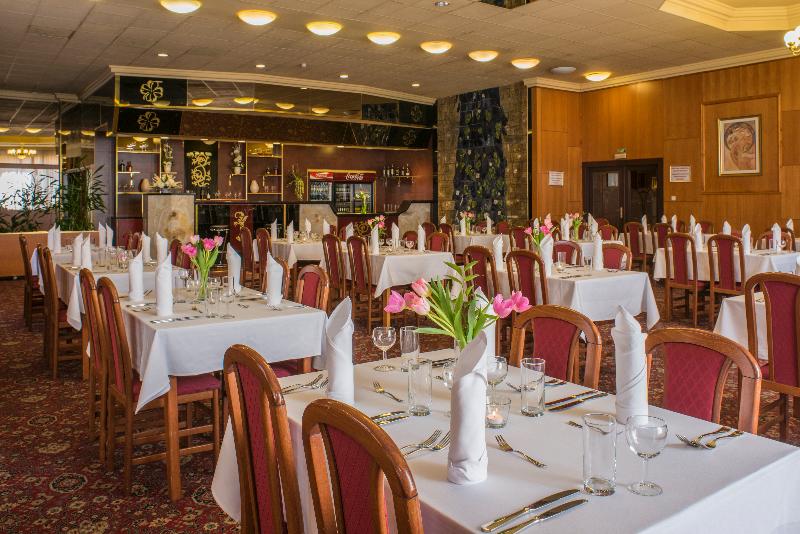 Top Hotel Praha - Restoran