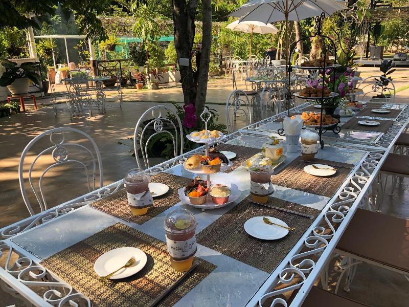Chayada Garden House And Resort Hotel - Restoran