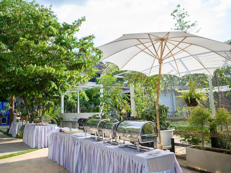 Chayada Garden House And Resort Hotel - Restoran