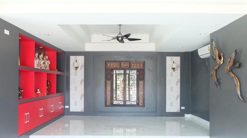 We World Boutique Haatyai - Lobi