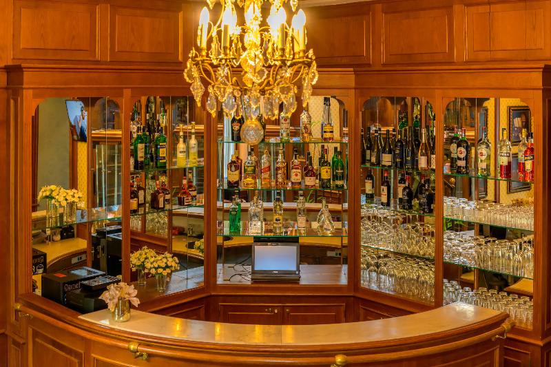 Hotel Kinsky Fountain - Bar