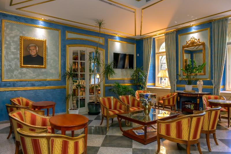 Hotel Kinsky Fountain - Lobi
