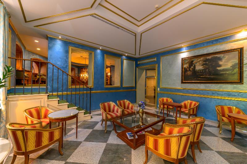 Hotel Kinsky Fountain - Lobi