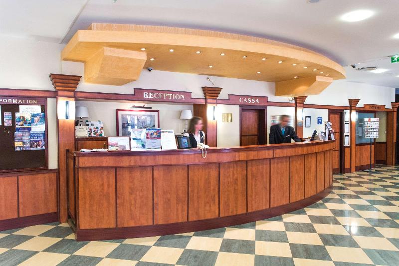 Hotel Erzsébet City Center - Lobi
