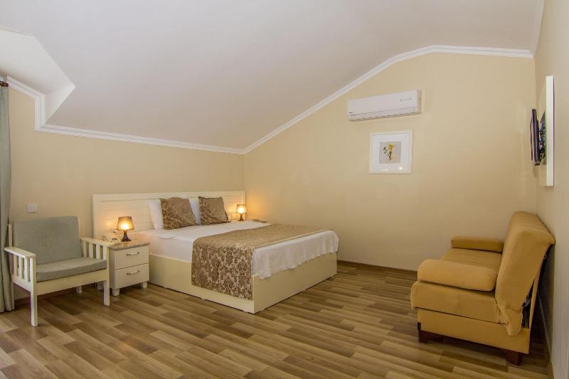Unsal Hotel - Oda
