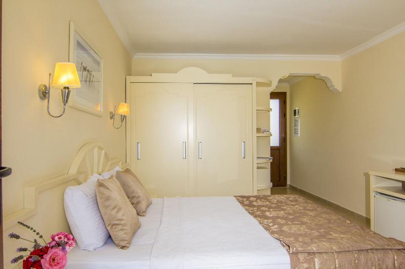 Unsal Hotel - Oda