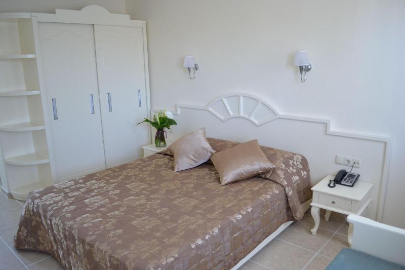 Unsal Hotel - Oda
