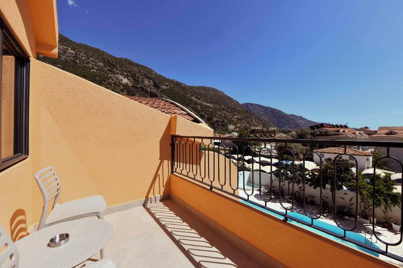 Unsal Hotel - Teras
