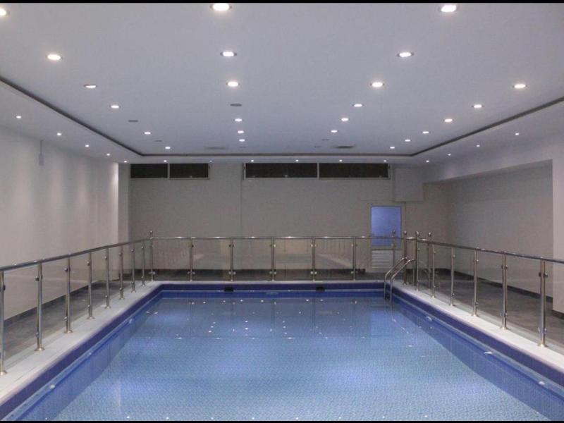 Burj Al Hayah Hotel Suites Al Falah - Havuz