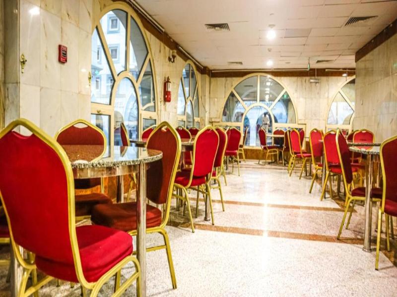 Al Mokhtara Al Gharbi Hotel - Restoran
