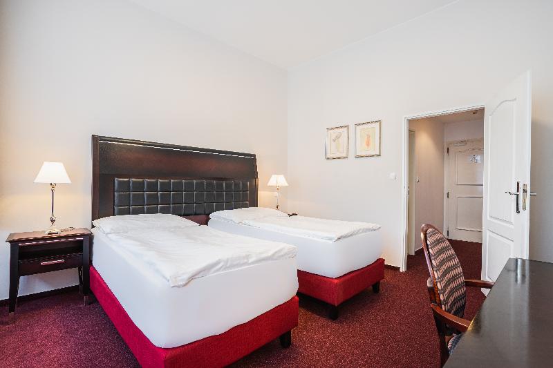 EA Hotel Tosca - Oda