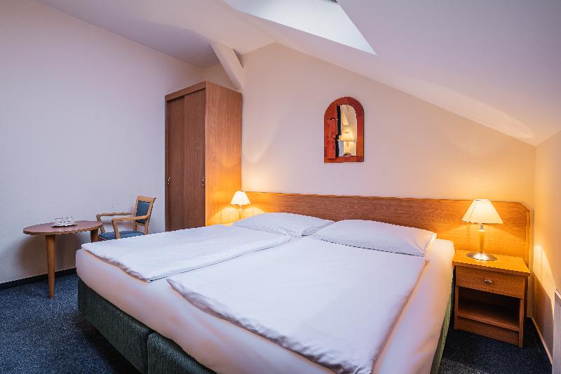 EA Hotel Tosca - Oda