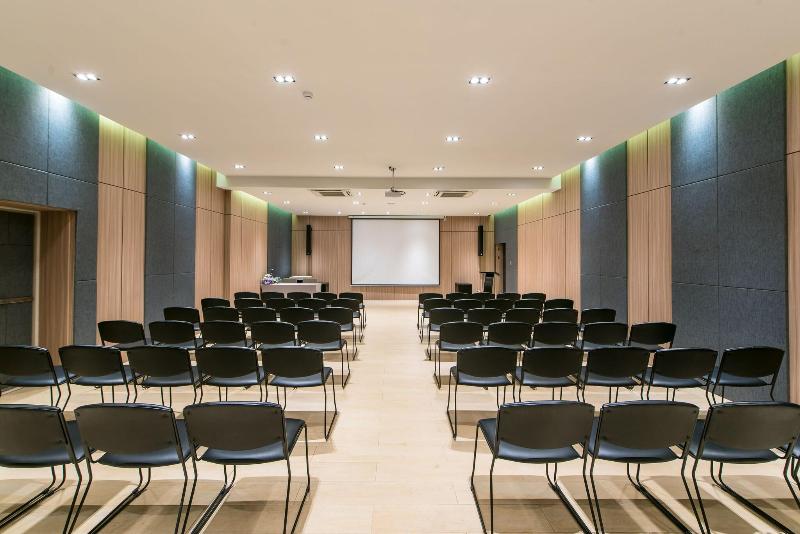 Nadee 10 Resort Hotel - Toplantı