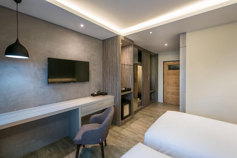 Nadee 10 Resort Hotel - Oda
