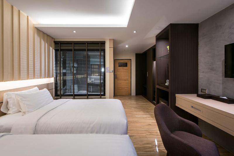 Nadee 10 Resort Hotel - Oda