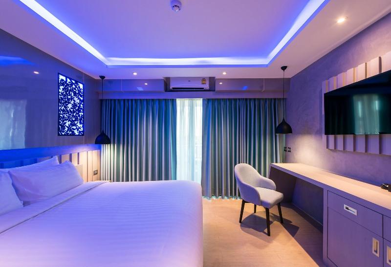 Nadee 10 Resort Hotel - Oda