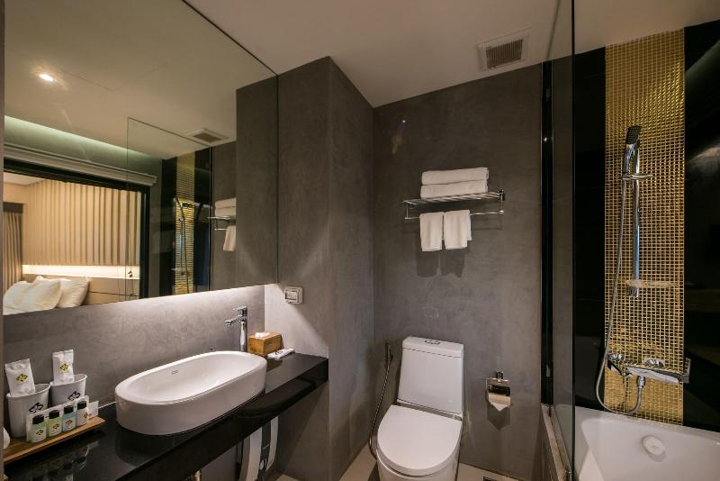 Nadee 10 Resort Hotel - Oda