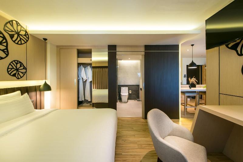 Nadee 10 Resort Hotel - Oda