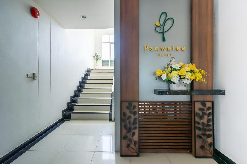 Panwalee Hotel by ZUZU - Genel
