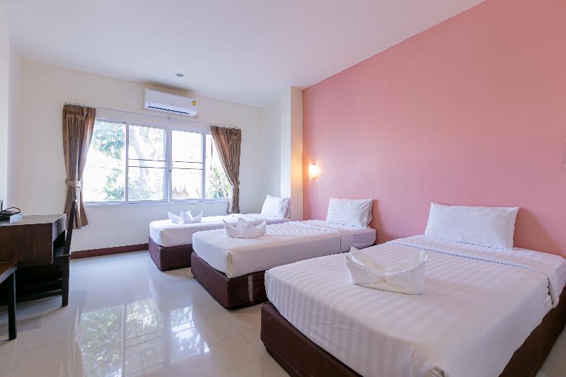 Panwalee Hotel by ZUZU - Oda