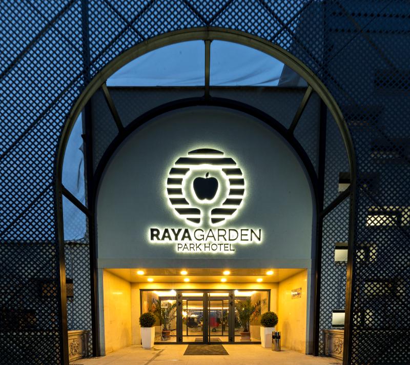 Park Hotel Raya Garden - Genel