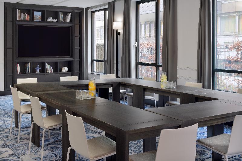 Movenpick Hotel The Hague - Toplantı