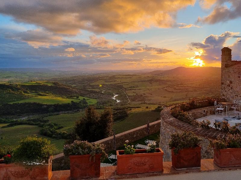 Castello Di Velona, Resort Thermal SPA & Winery - Genel